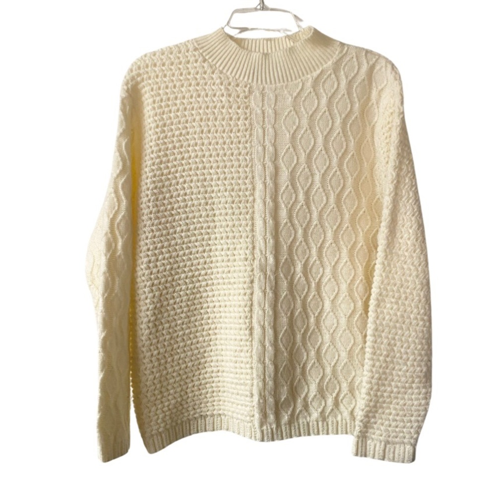 Vintage Baxter & Wells Size Large Ivory Cream Cable Knit Crew Neck Sweater - Picture 2 of 14